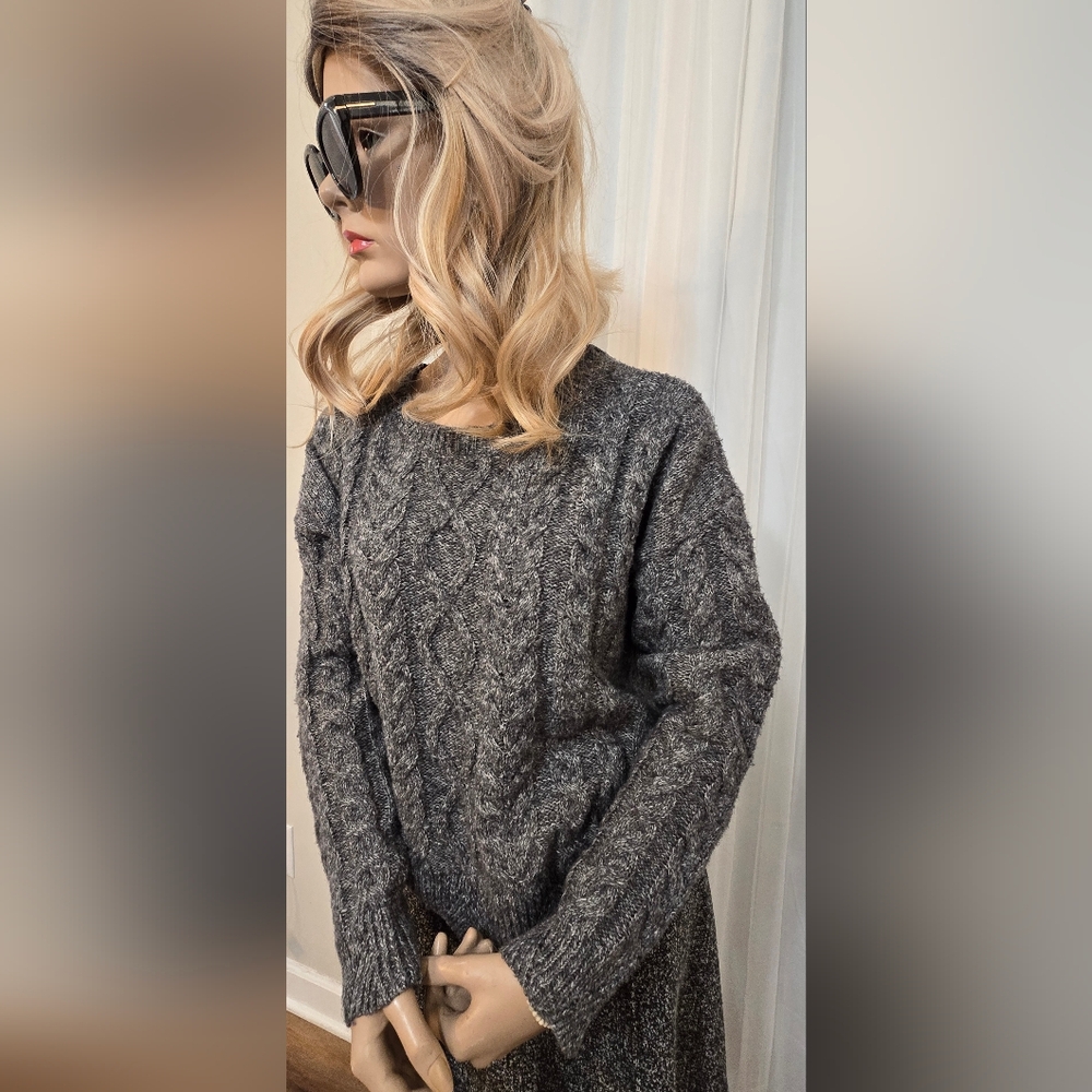Lucky Brand Charcoal Cable Knit Slouchy Sweater. Excellent Condition. - Picture 2 of 8